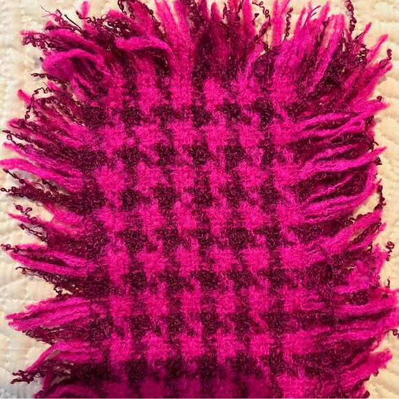 Nordstrom xlong raspberry checked fringed scarf. Warm, soft, stylish 9”x91” - Picture 4 of 4